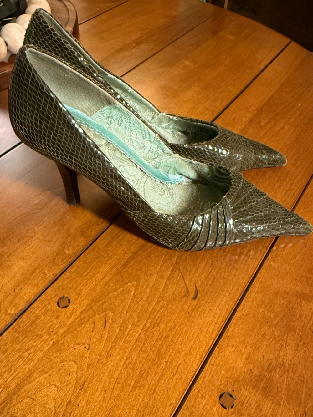 Seychelles Vintage Snakeskin Heels